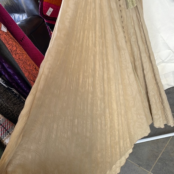 Jaase Handmade Festival Dress - Picture 4 of 4